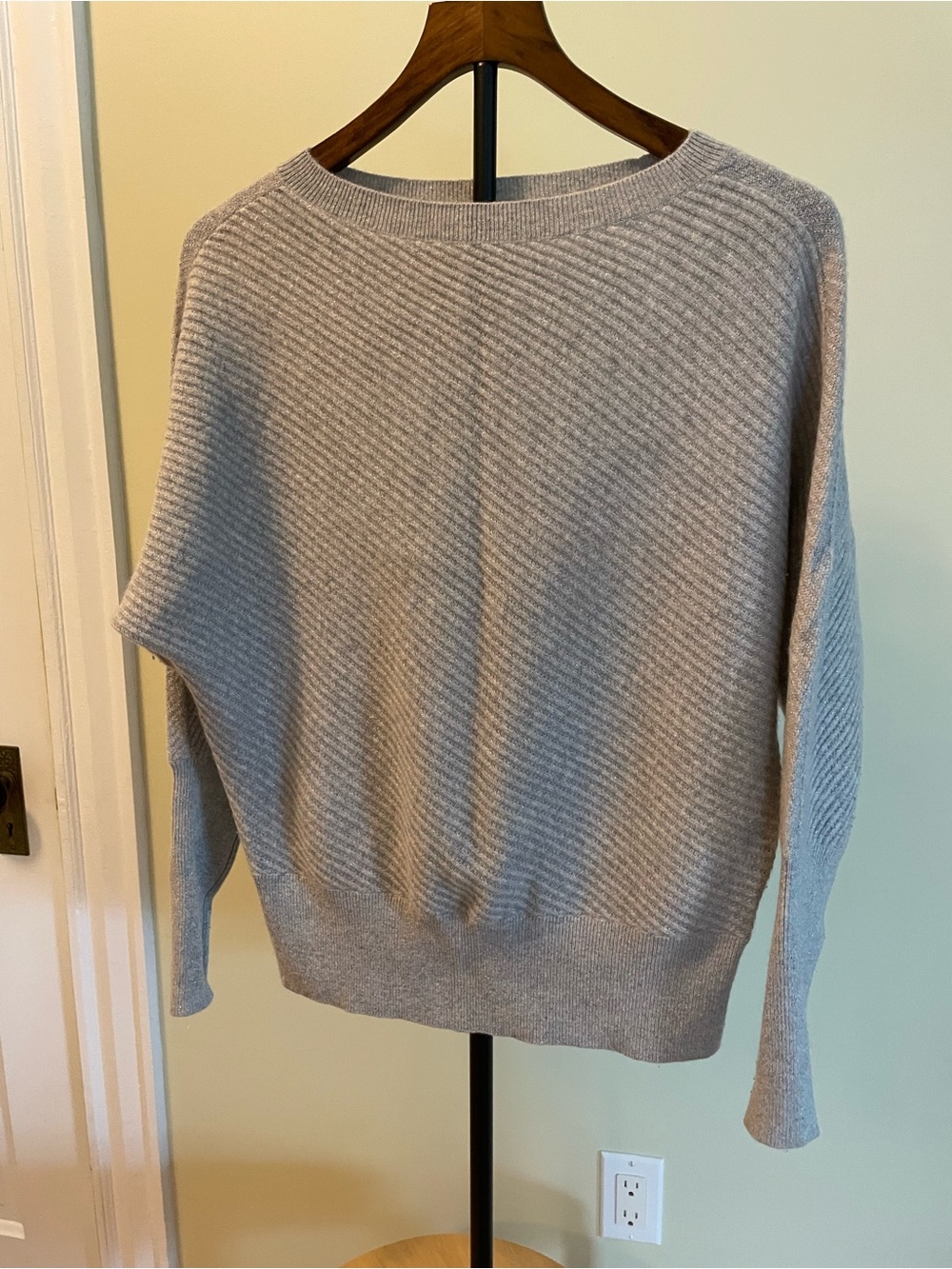 Garnet Hill Silver Cashmere Sweater small
